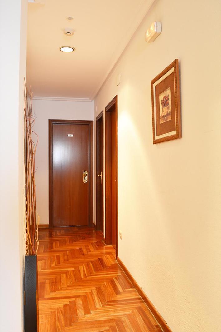 Hotel Os Caracoles Pereiro de Aguiar Esterno foto